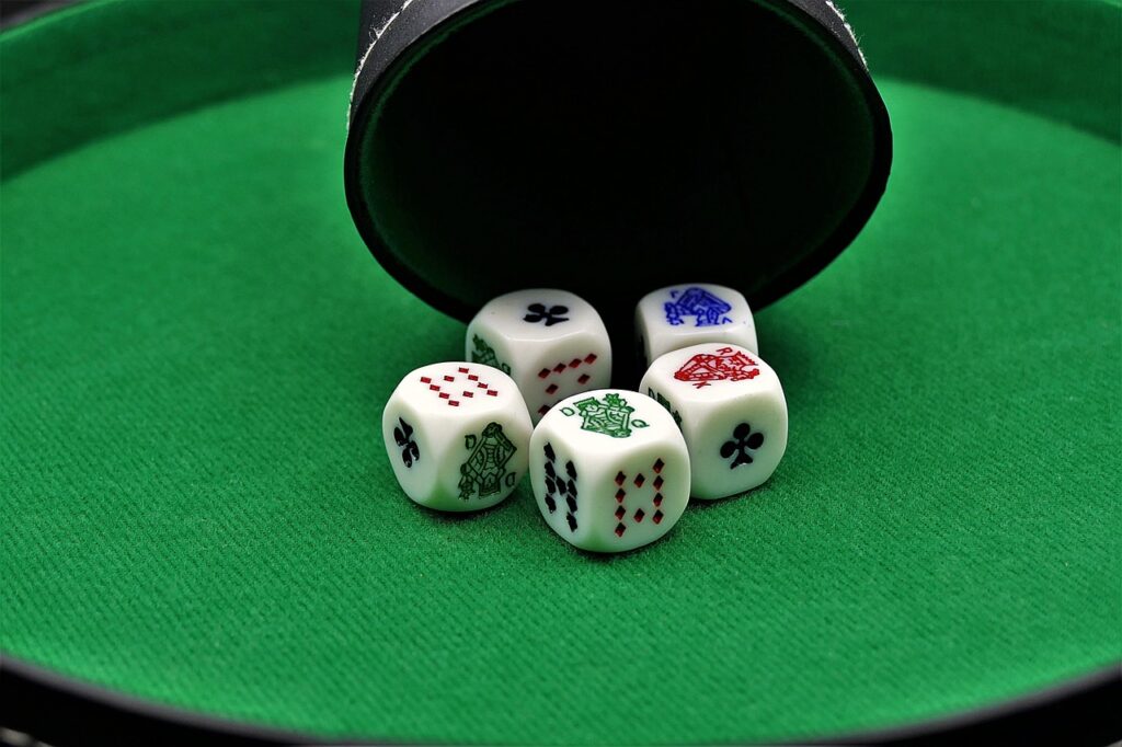 Swipe, Tap, Win: What Online Casinos Reveal About Our Leisure Habits